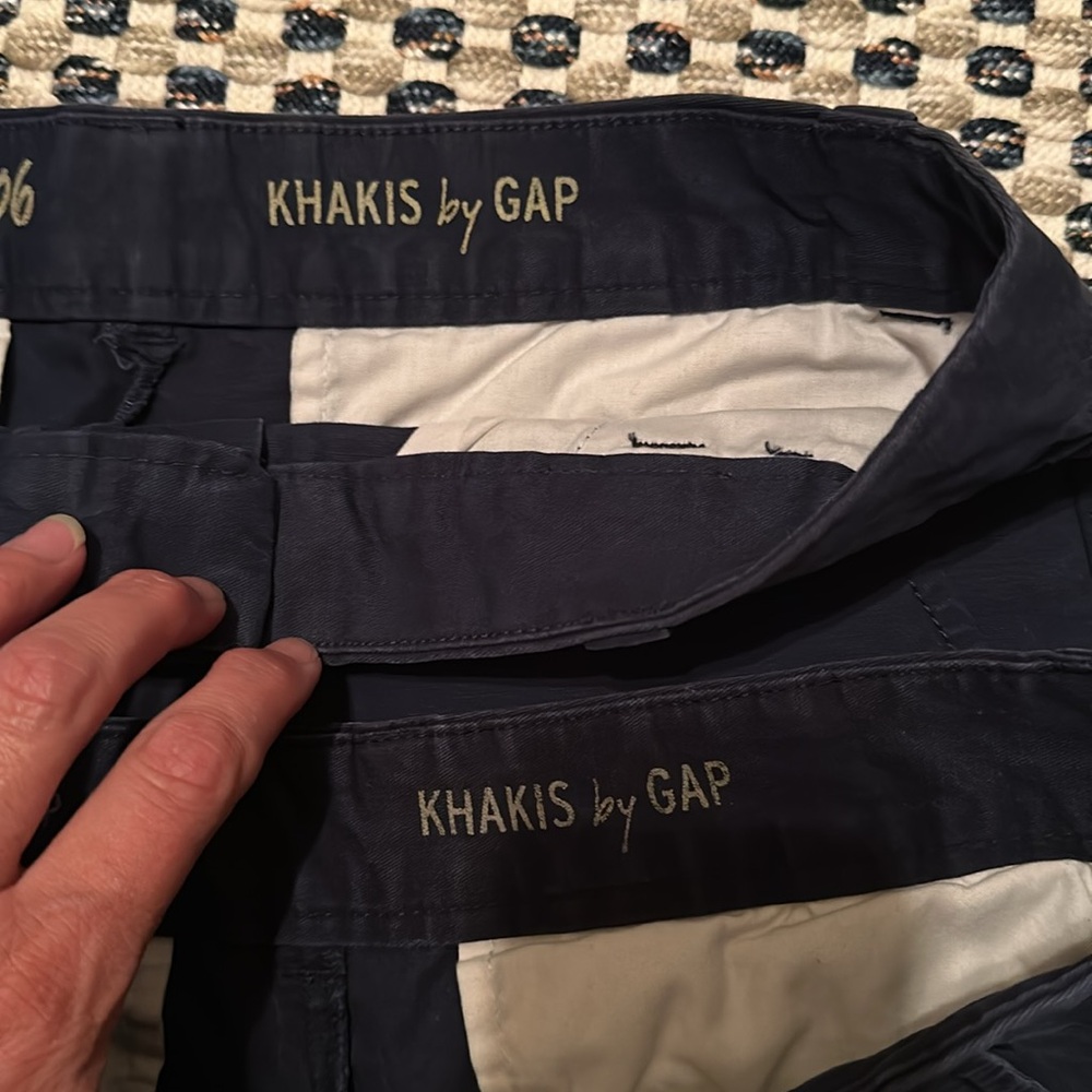 Gap shorts Size 6 - Picture 3 of 5
